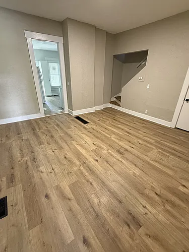830-832 Oak St #830 Photo 1