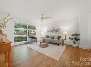 4583 Woodlark Ln, Charlotte, NC