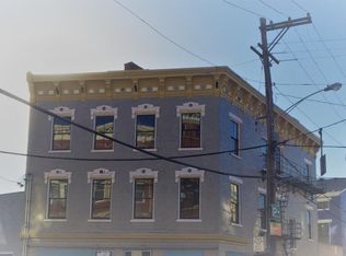 1833 Vine St APT 1, Cincinnati, OH 45202