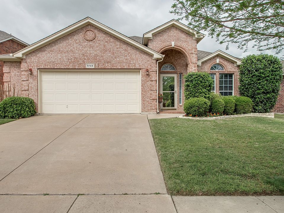 1st image of 9749 Hathman Ln