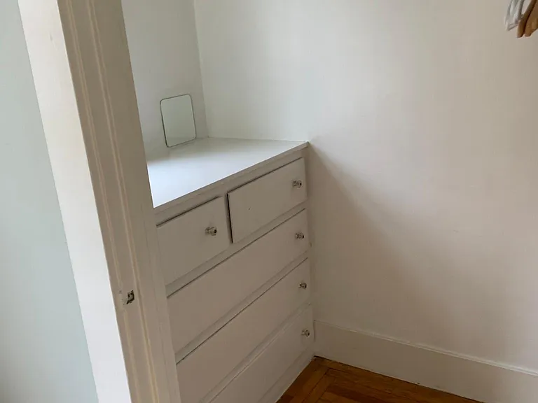 2535 Regent St #6 — Photo 4
