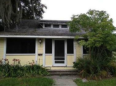 1st image of 705 NE Oak St
