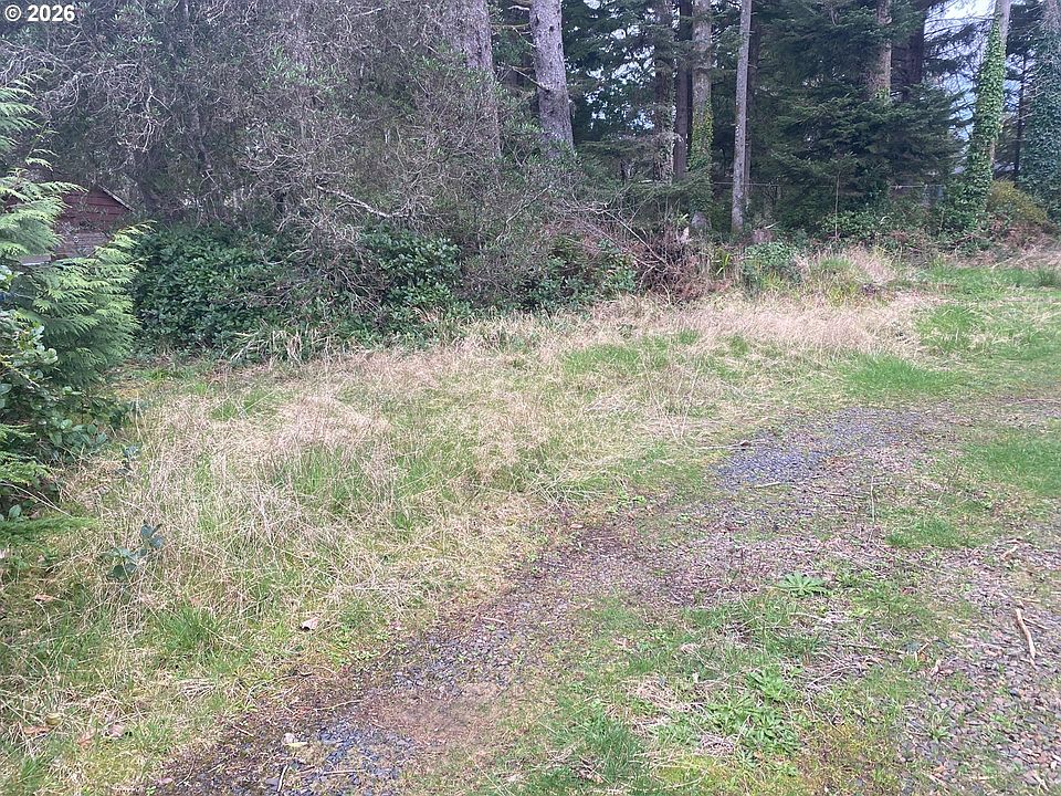 1st image of 2300 Rhododendron Ave