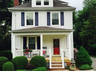 96 Burnham Rd, Morris Plains, NJ 07950