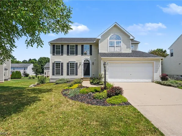 63 Creekledge Ln, Akron, OH 44321