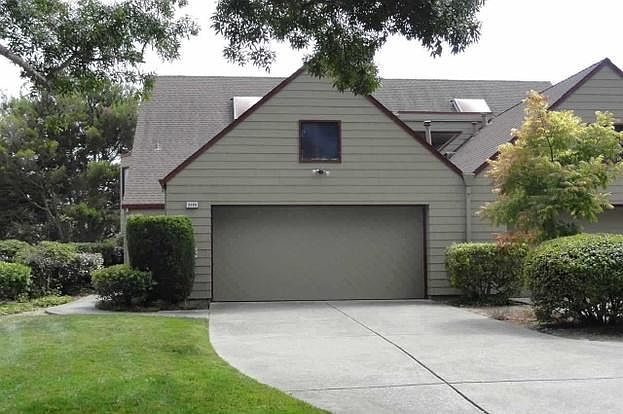 1st image of 3269 Southridge Dr
