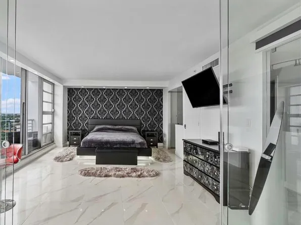 1720 Harrison Street #15a, Hollywood, FL 33020