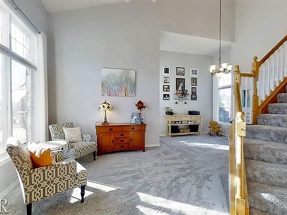 3rd image of 3308 Brittany Cir