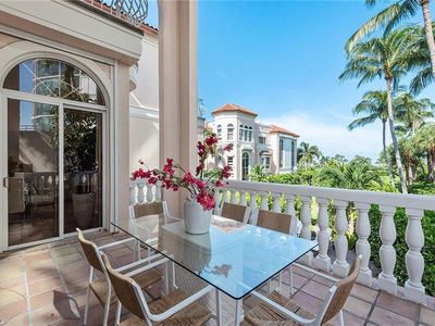 3961 Gulf Shore Blvd #33, Naples, FL, 34103