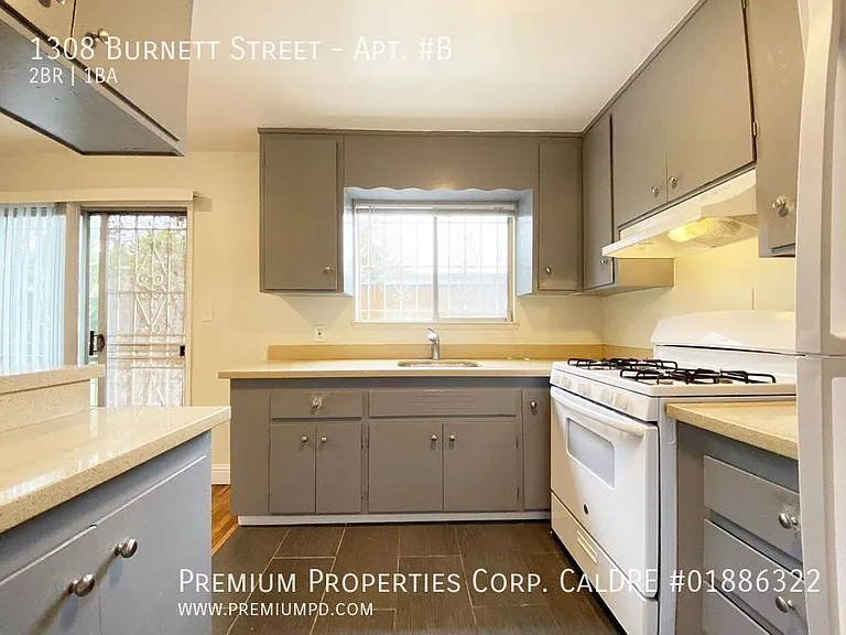 1308 Burnett St #B — Photo 6