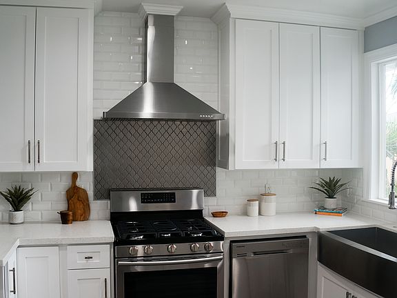 Kitchen Made in LA