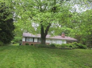 2913 Pinewick Rd, Ellicott City, MD 21042