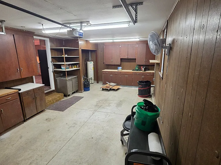 1007 S Water St — Photo 30
