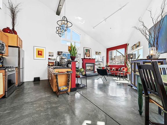 4th image of 675 8th St APT 16