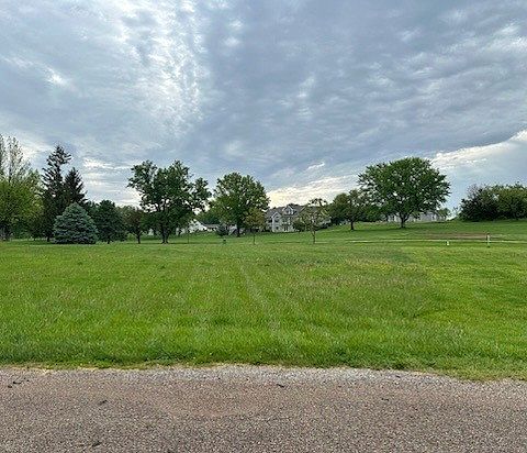1st image of 5040 Fairway Dr