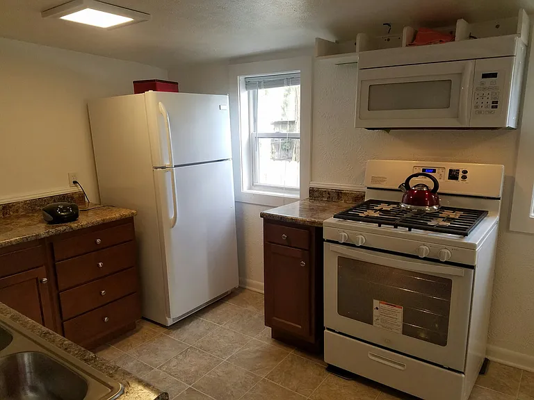 110 Indiana Ave NW — Photo 13
