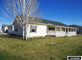 715 Butte Dr, Riverton, WY 82501