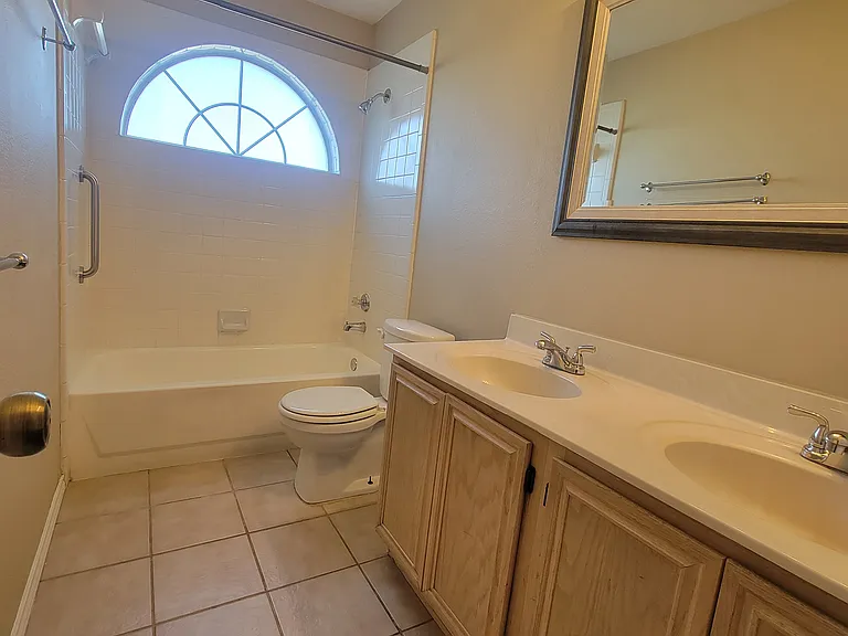 Hall bathoom