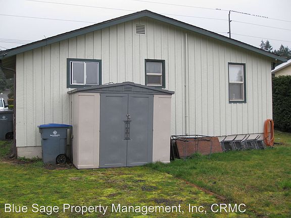 2nd image of 205 W Park Ave