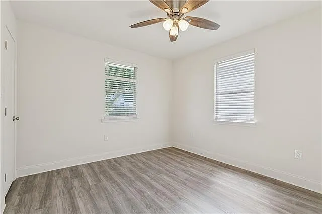 147 Star Pl — Photo 16