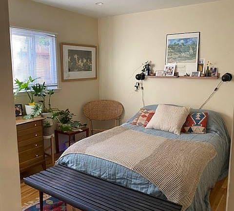 2nd image of 1951 Echo Park Ave #1/2