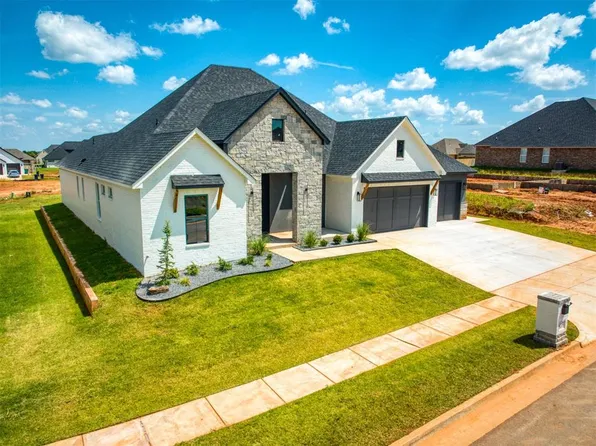 9209 SW 35th St, Oklahoma City, OK 73179