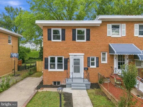 4912 Maury Pl, Oxon Hill, MD 20745