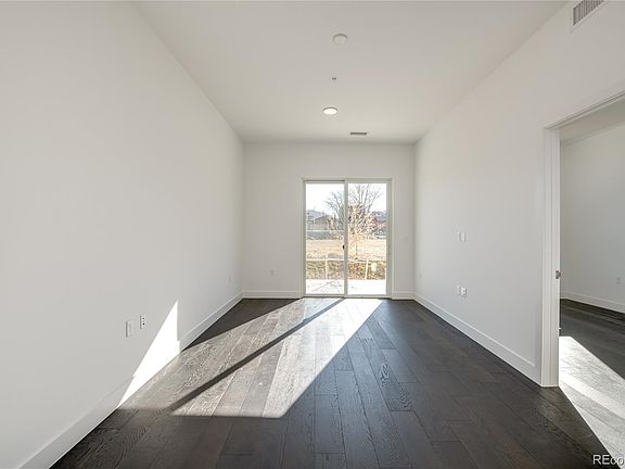 4th image of 2570 Lawrence St APT 105