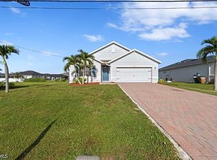 332 SW 29th Ave, Cape Coral, FL 33991