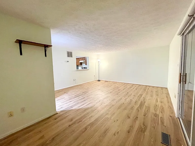 8322 Silver Trumpet Dr — Photo 9