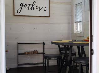 23 Highland Hill Ln, Flat Rock, NC 28731