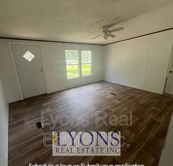 10 Chaserville Blvd — Photo 9