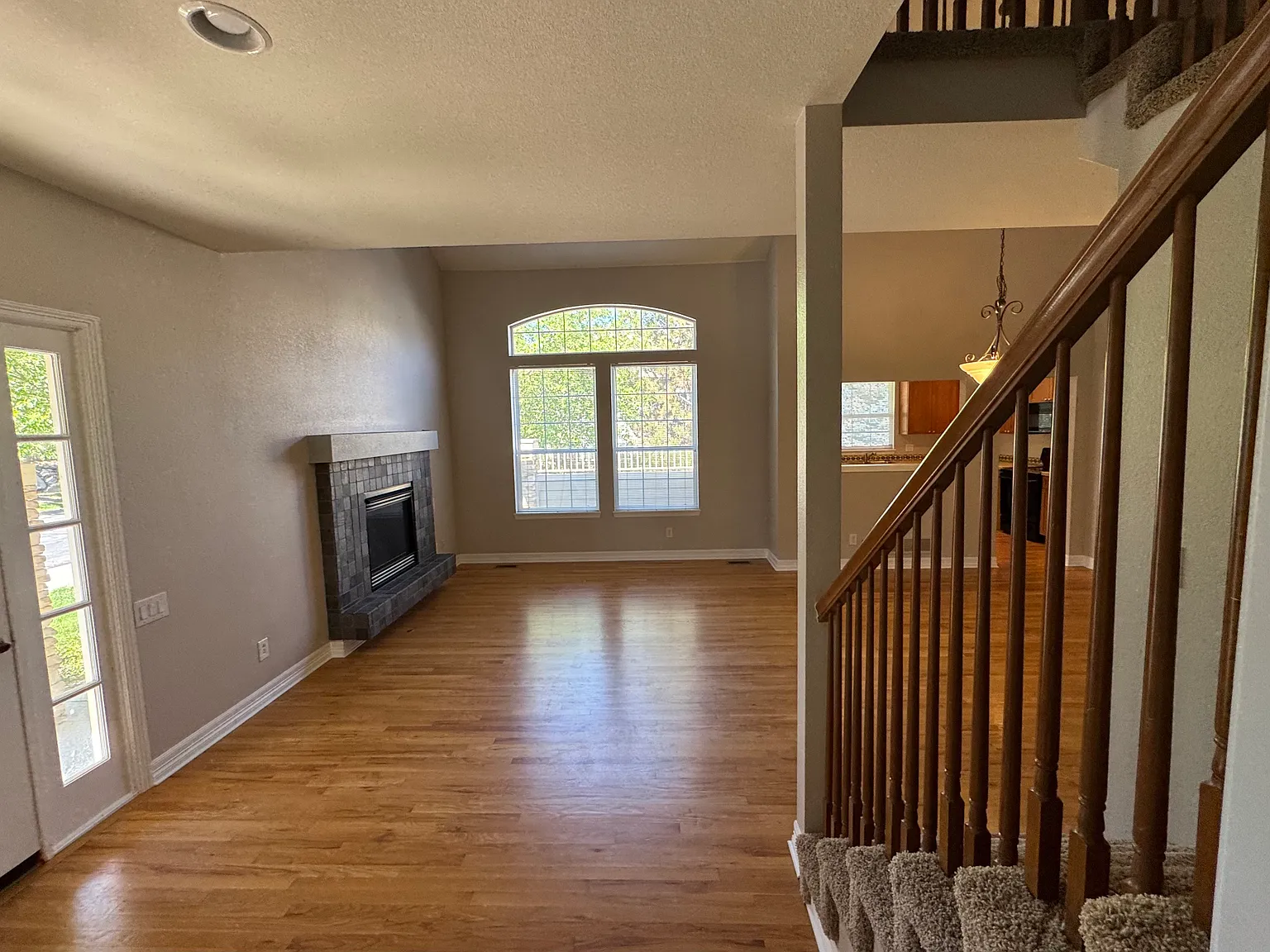 4025 W 104th Dr — Photo 3