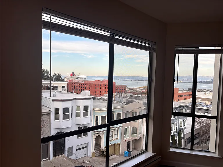 365 Vallejo St #8 — Photo 1