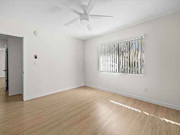 5th image of 8231 Wyngate St #12