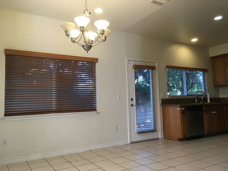 5326 Peck Rd — Photo 12