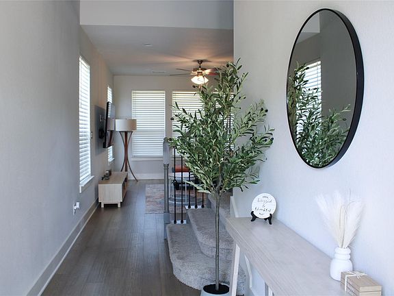 5th image of 1007 Harwell Loop