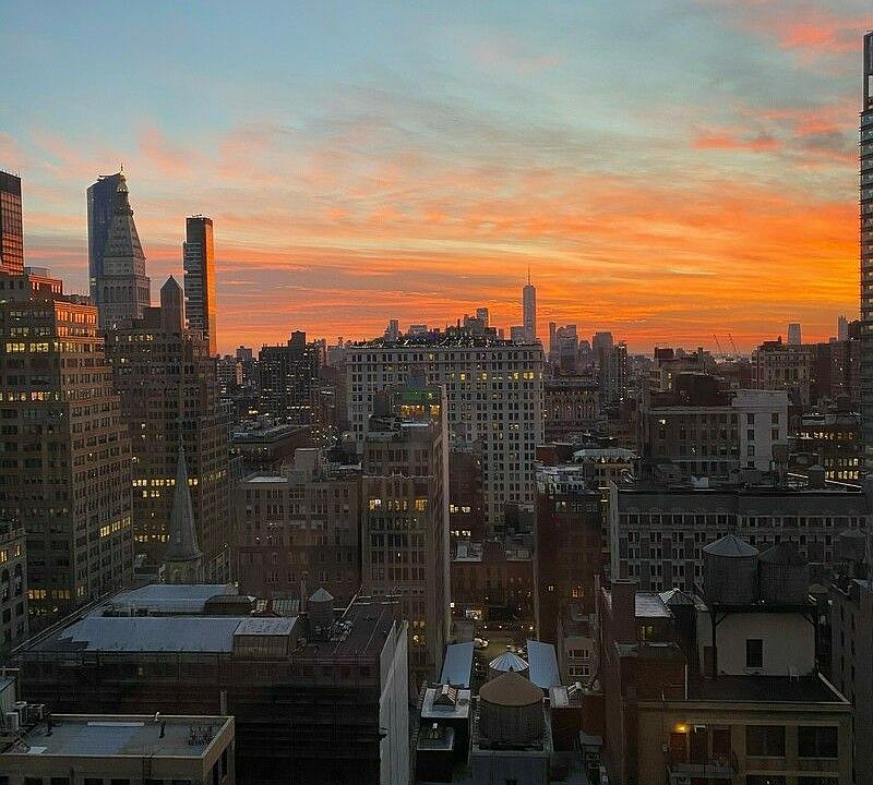 1st image of 9 W 31st St Ph 2D