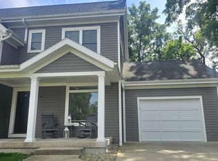 216 Mineral St, Mineral Point, WI 53565