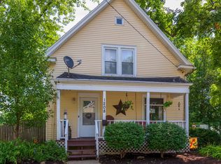 1208 Wright St, Bloomington, IL