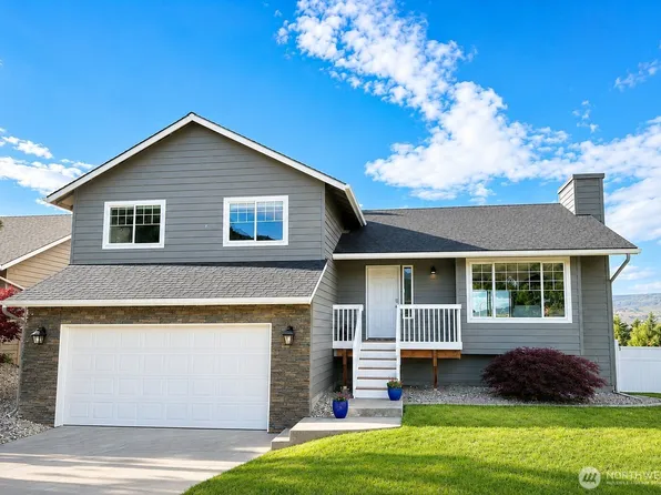 576 Saddle Rock Loop, Wenatchee, WA 98801