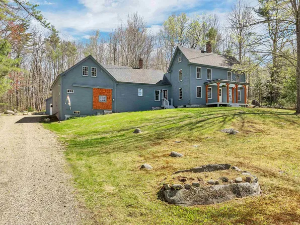 403 Governor Wentworth Highway, Tuftonboro, NH 03254