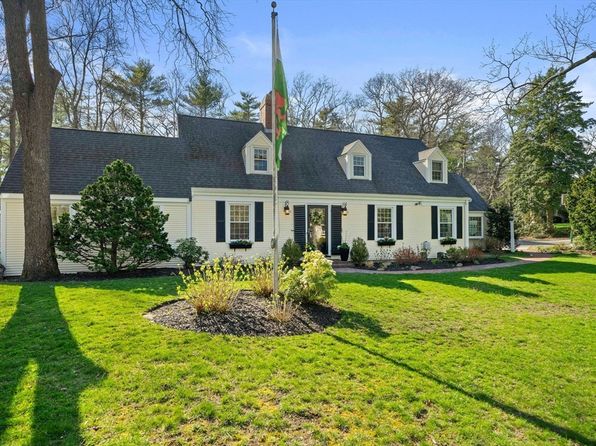 50 Red Gate Ln, Cohasset, MA 02025
