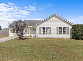 107 Airleigh Place, Richlands, NC 28574