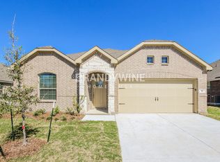 122 Jenkinson Dr, Fate, TX 75189