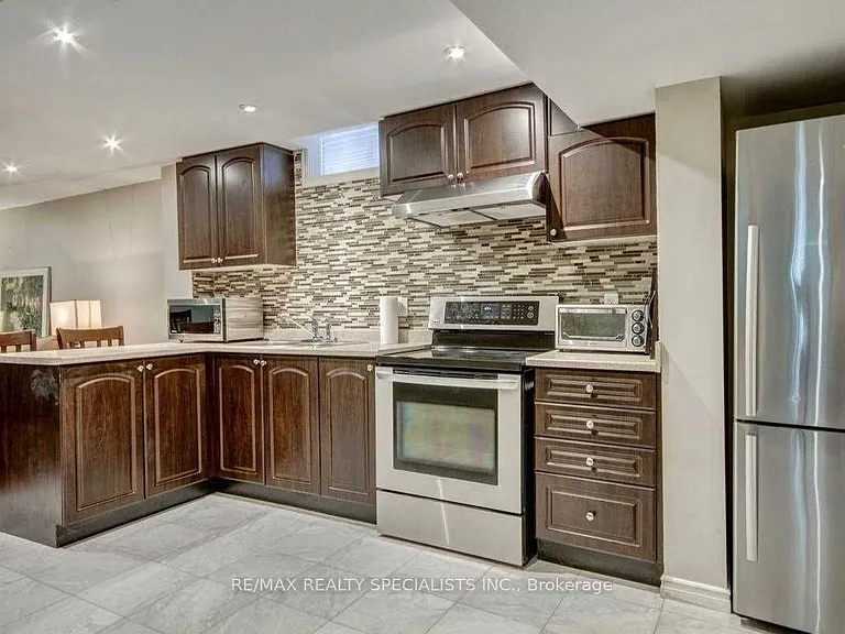 3695 Loyalist Dr #BASEMENT — Photo 4