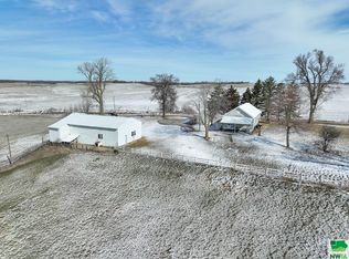 39763 190th St, Mapleton, IA 51034