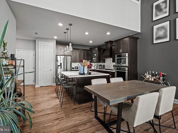 5th image of 7721 Woodvale Dr