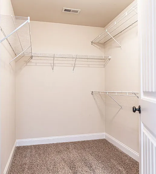 216 Tipperary St — Photo 29