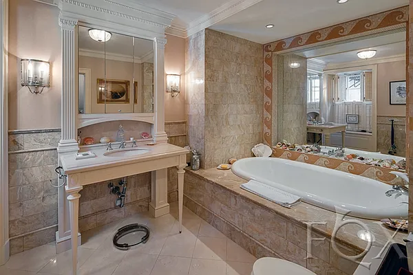 Sold by Fox Residential Group | media 18